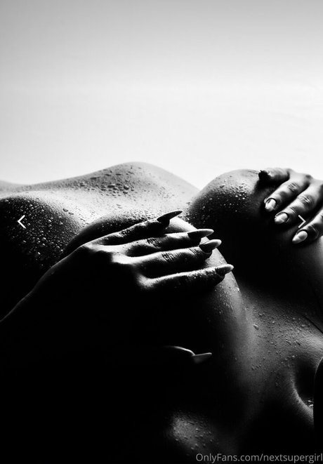 Nextsupergirl star pretty photos