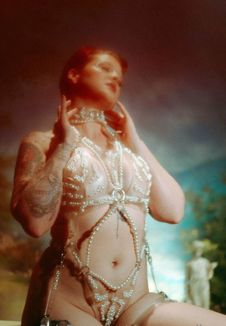 rosamagnoliaxo adult actress pics