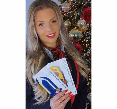 shemale handjob onlyfans perfect gallery