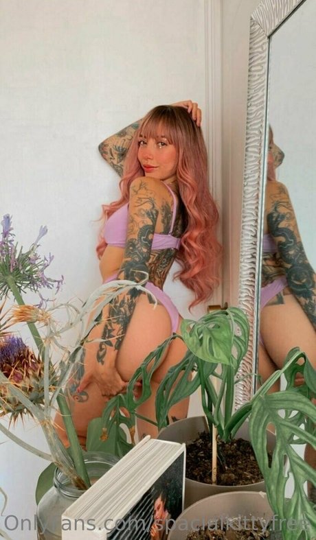 spacialkittyfree pornographic model photos