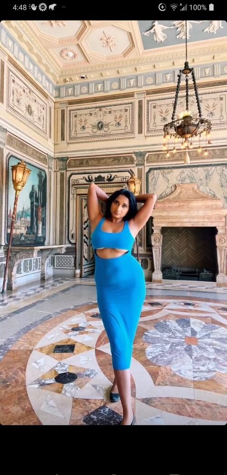 iconicolee exclusive star archive