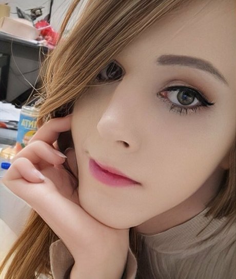 piluspl sexy actress gallery