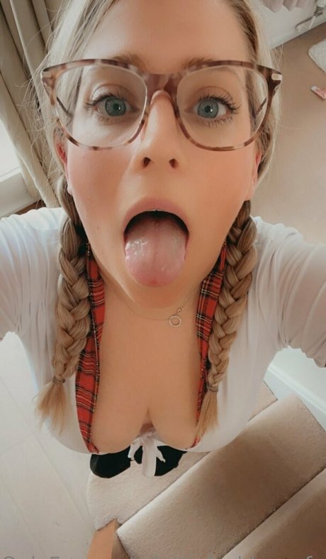 lottielushlovesfree nudes actress pictures