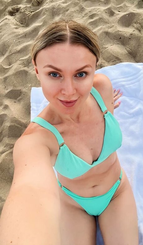 Natalie Power model xxx pics