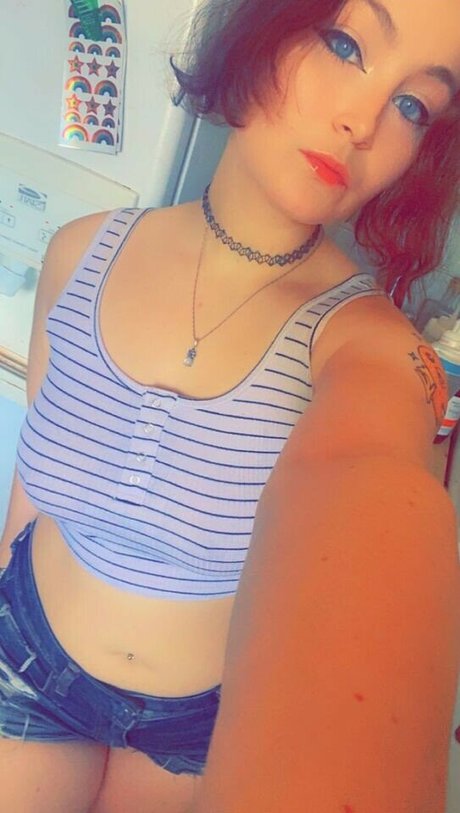 Lylah Love hot pornstar images