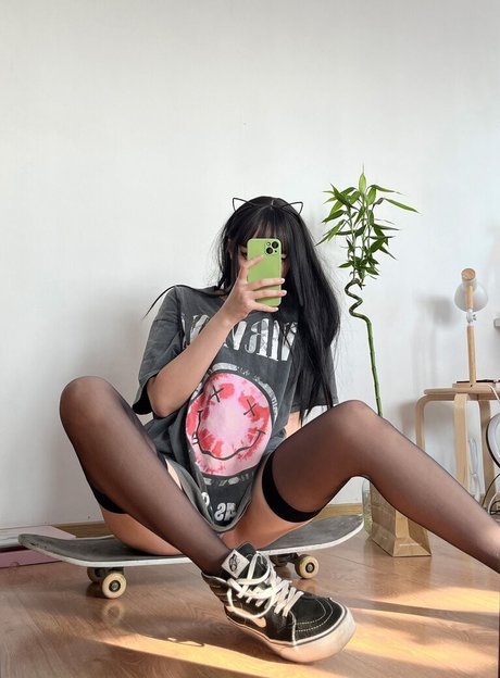 shemale handjob onlyfans erotic pictures