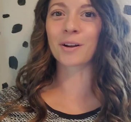 Mackenzie Rosman nude actress image