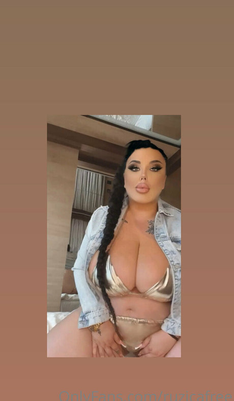ruzicafree nude actress photo