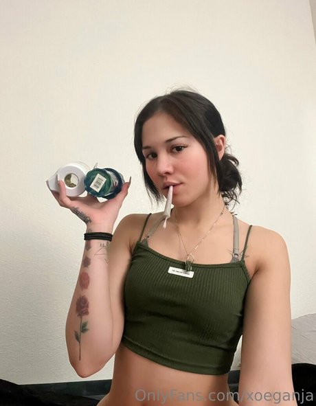 xoeganja nudes model gallery