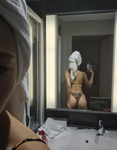 sexy mom onlyfans nudes image