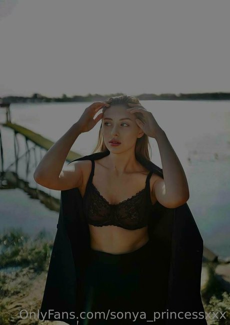 famous nude onlyfans beautiful nude image