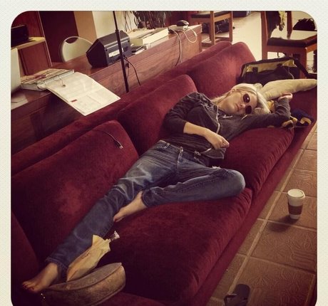 Ashley Hinshaw sex pornstar gallery