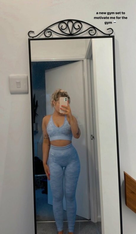 Sweetlikecinnam n star top photo