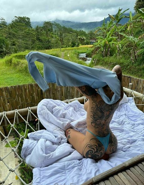 olimooooo exclusive pornstar pics