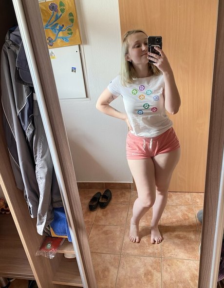 mother onlyfans perfect photos