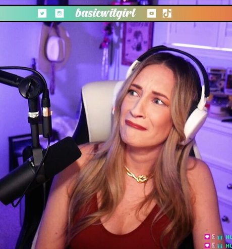 BasicWitGirl star beautiful img