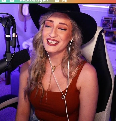 pawg teen onlyfans beautiful photos