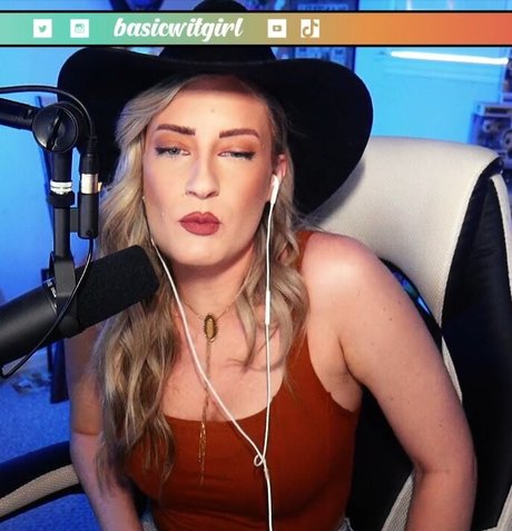 BasicWitGirl star best img