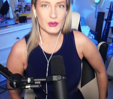 blonde small tits onlyfans hot naked galleries