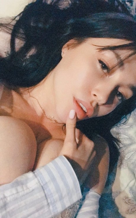 Top Baby ASMR model xxx gallery