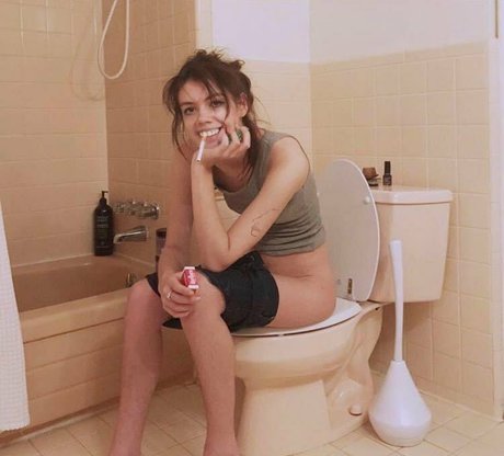 Skatie420 star hd gallery