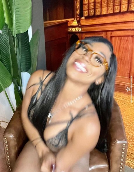 Ariane Andrew pretty star archive