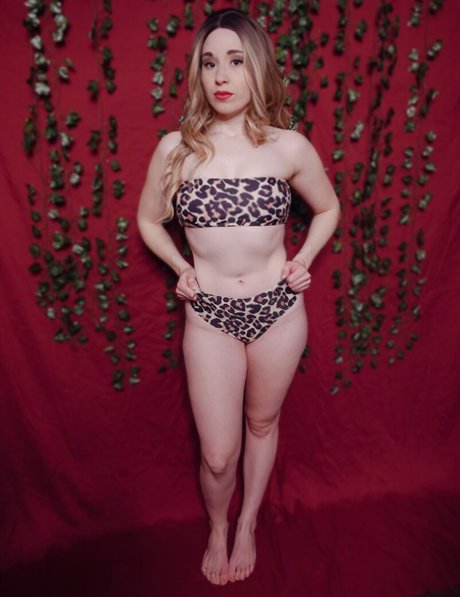 SunfyreTv pornstar pretty pictures