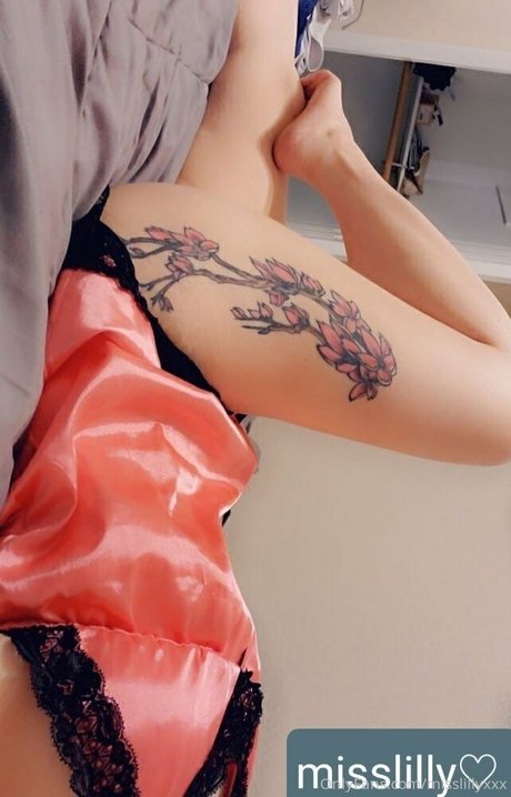 misslillyxxx star perfect img