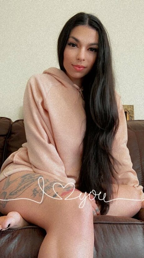 torothadon xxx actress gallery