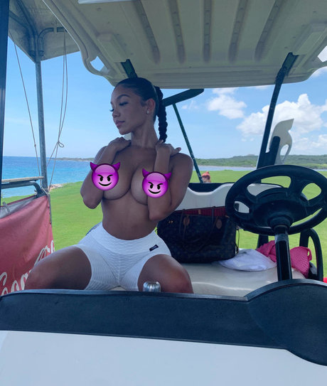 xttiona exclusive star pic