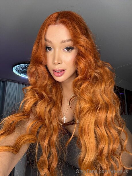 Veenus_ sexy pornstar picture