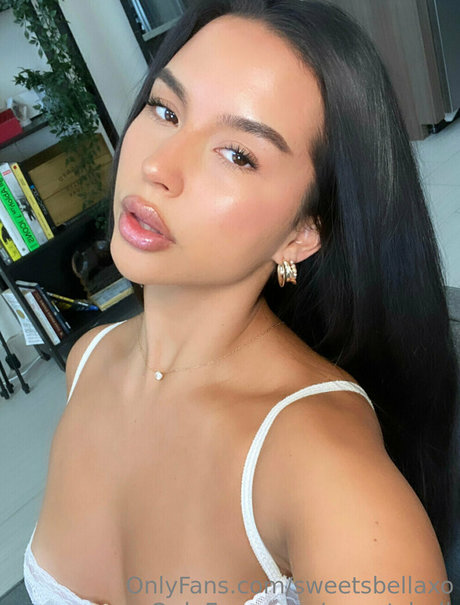 sweetsbellaxo art star archive