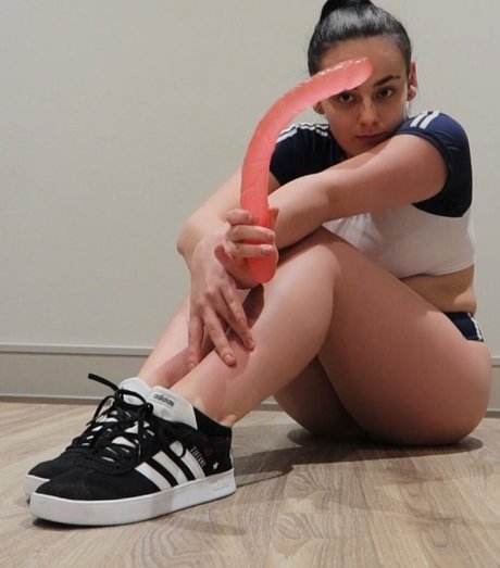 tiffanybabe02 model porn gallery