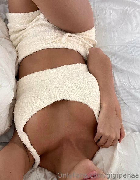 gigipenaa star nice picture