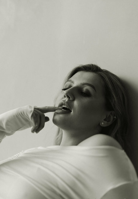 lolataylorfree sexy model photo