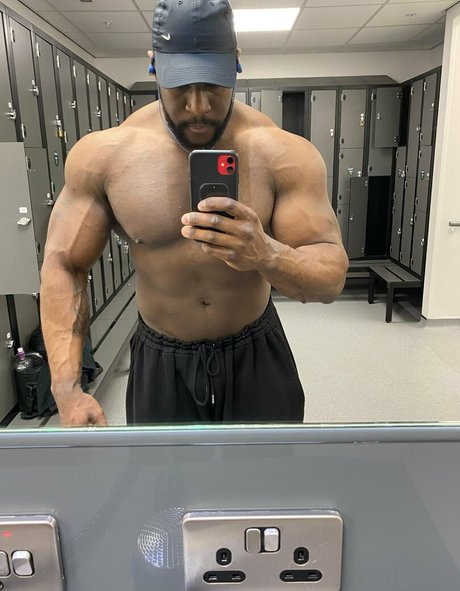 pleasure12368 star porn pic