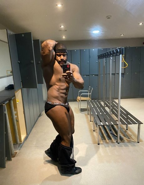 pleasure12368 pornographic actress image