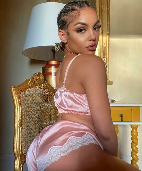 ImanniJackson nice model picture