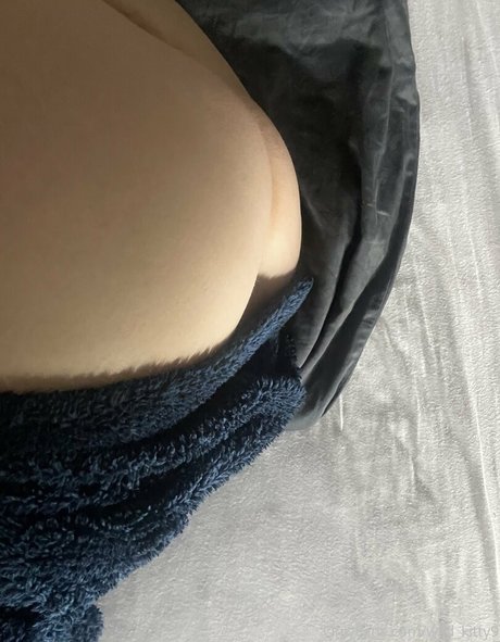 teen lingerie onlyfans hot picture