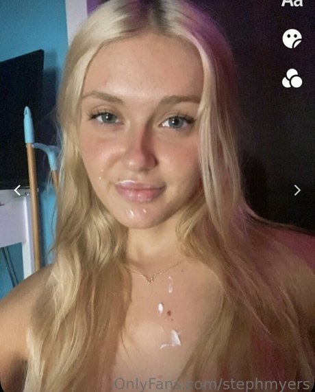 Steph Myers model porn photo