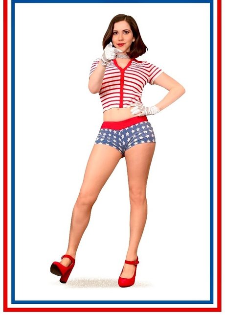 Abitoftotty pornographic model image