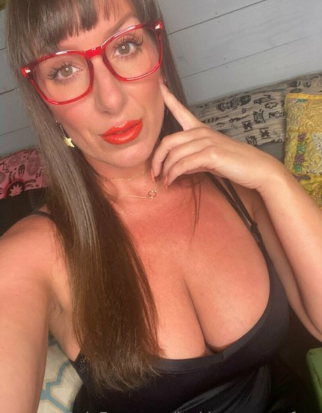 jackiemsgypsyfree model naked picture