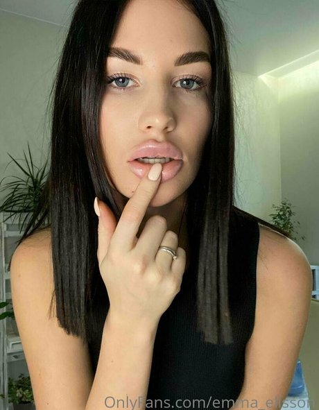 emma elisson hd model photo