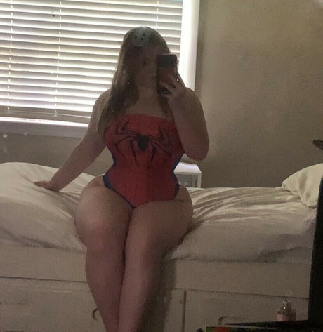 yourstrulysav actress photos