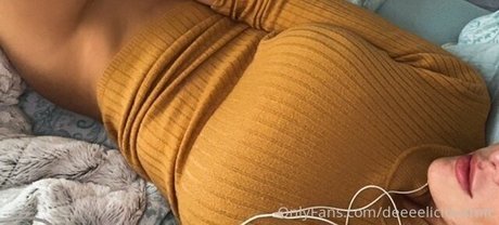 Deeeeliciousmfc nudes model image