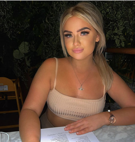 Emily Marlor free model photos