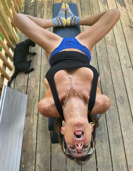 maryburke star hot img