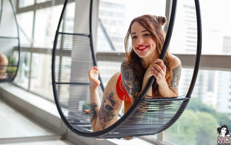 khachery top model image