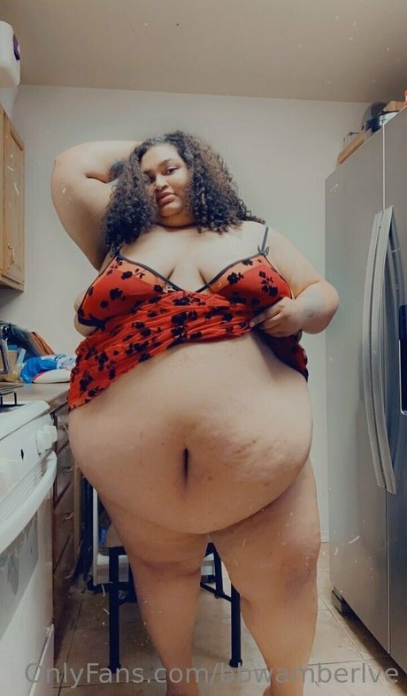 bbwamberlve high quality model pic