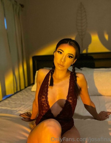 josafina pretty star image